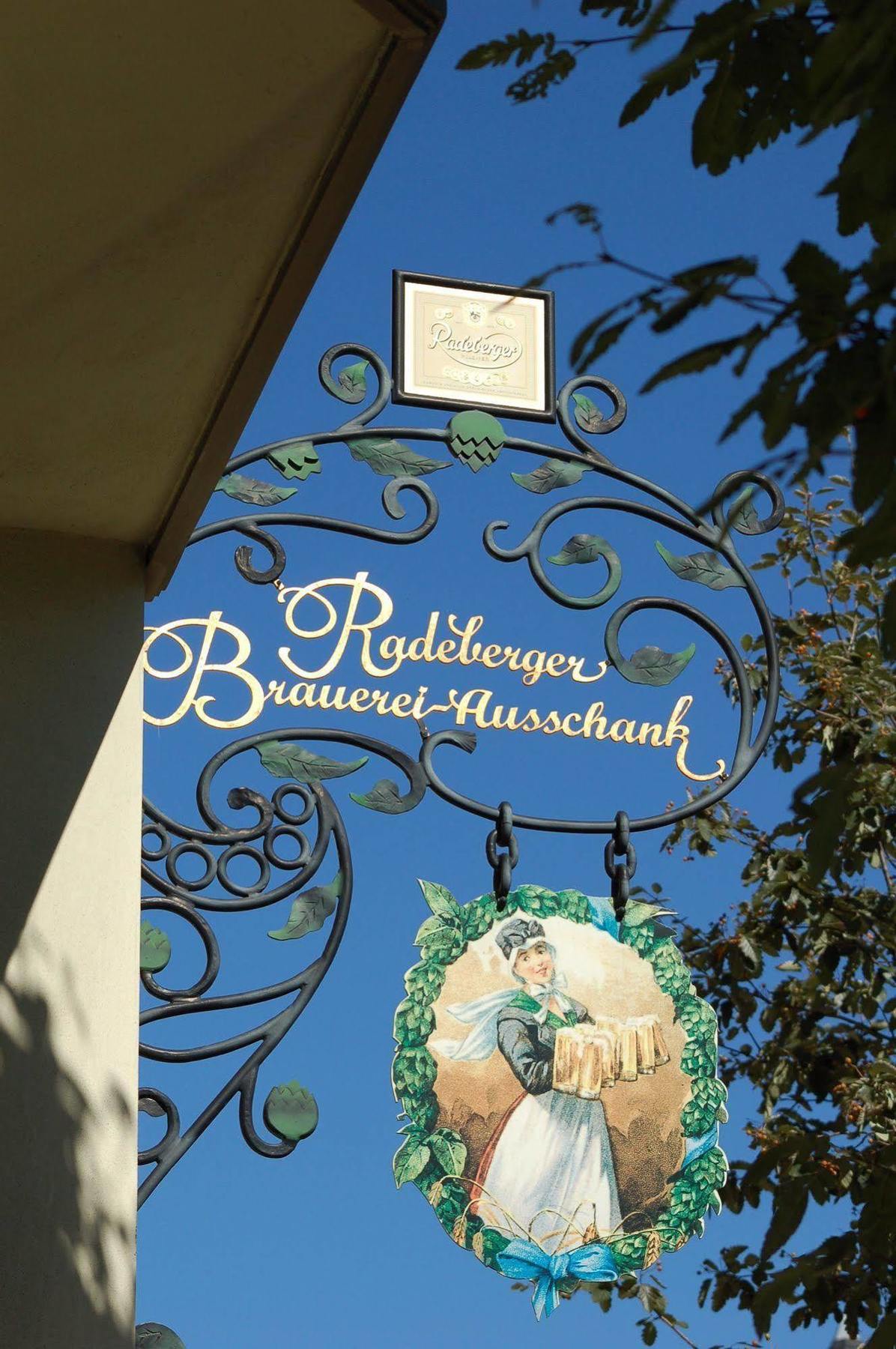 Hotel Kaiserhof Radeberg Exteriör bild