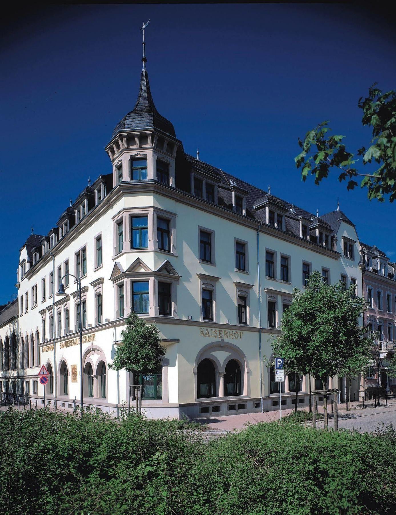 Hotel Kaiserhof Radeberg Exteriör bild
