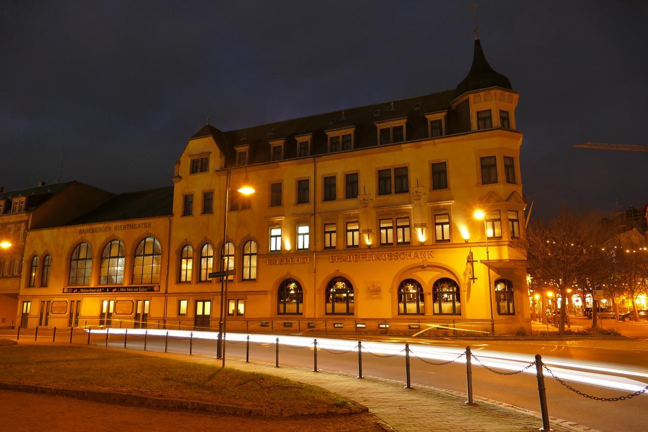 Hotel Kaiserhof Radeberg Exteriör bild